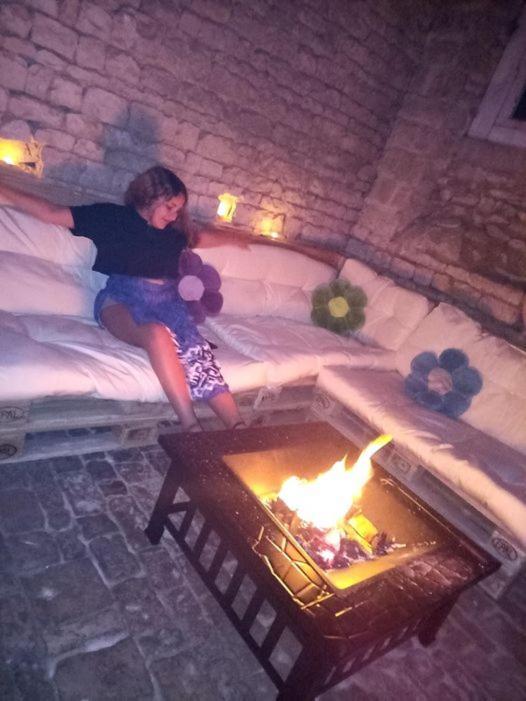Apartament Belle Chambre D'Hote Pour 2 A 4 Personnes Chef-Boutonne Zewnętrze zdjęcie